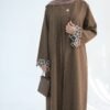 طقم نسيم الخريف باللون البني